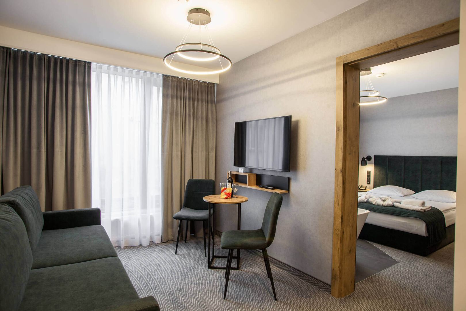 apartament-premium-hotel-alexander.jpg